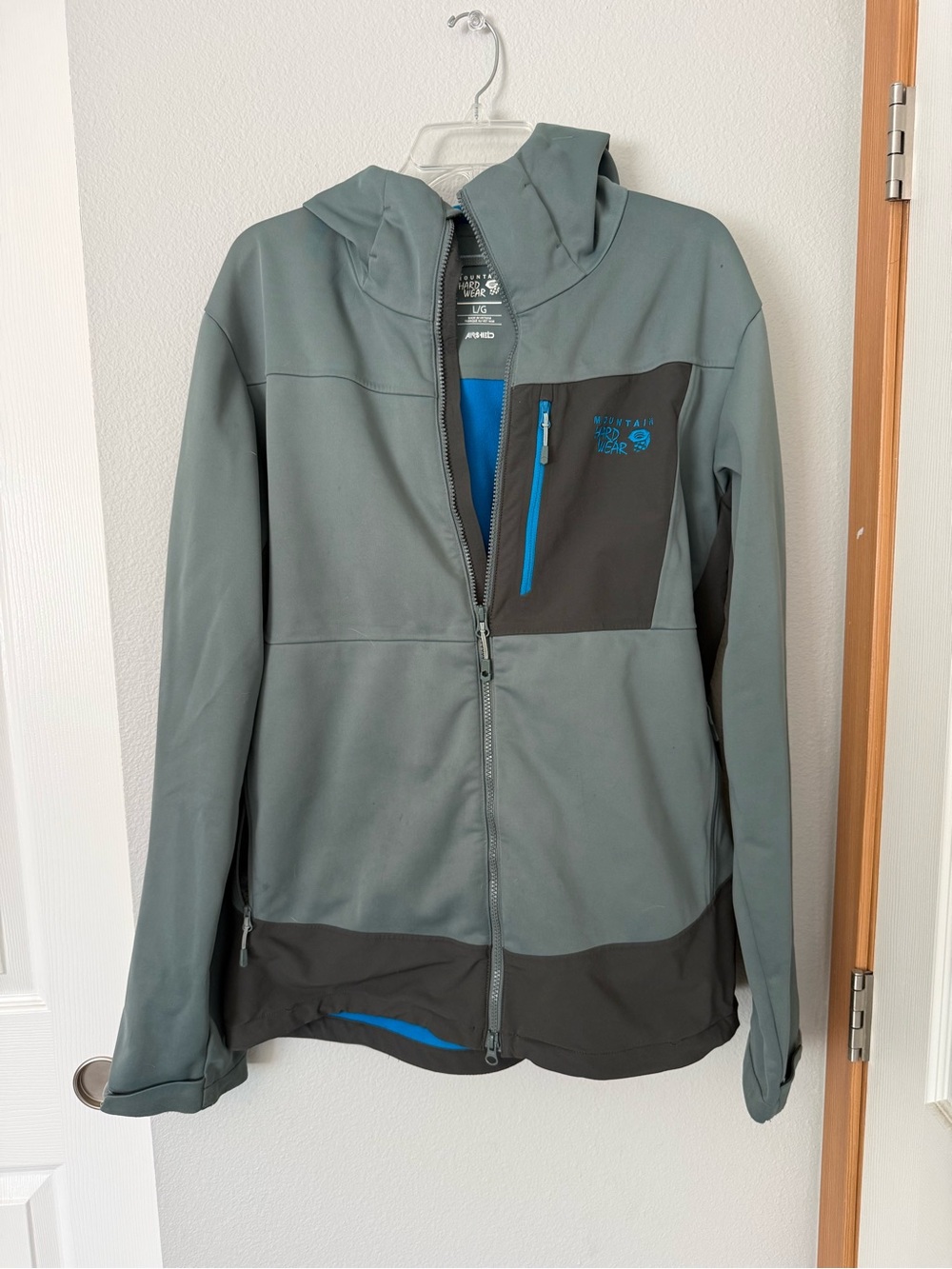 Mountain Hardwear Green-Gray Softshell Hooded Performance Jacket